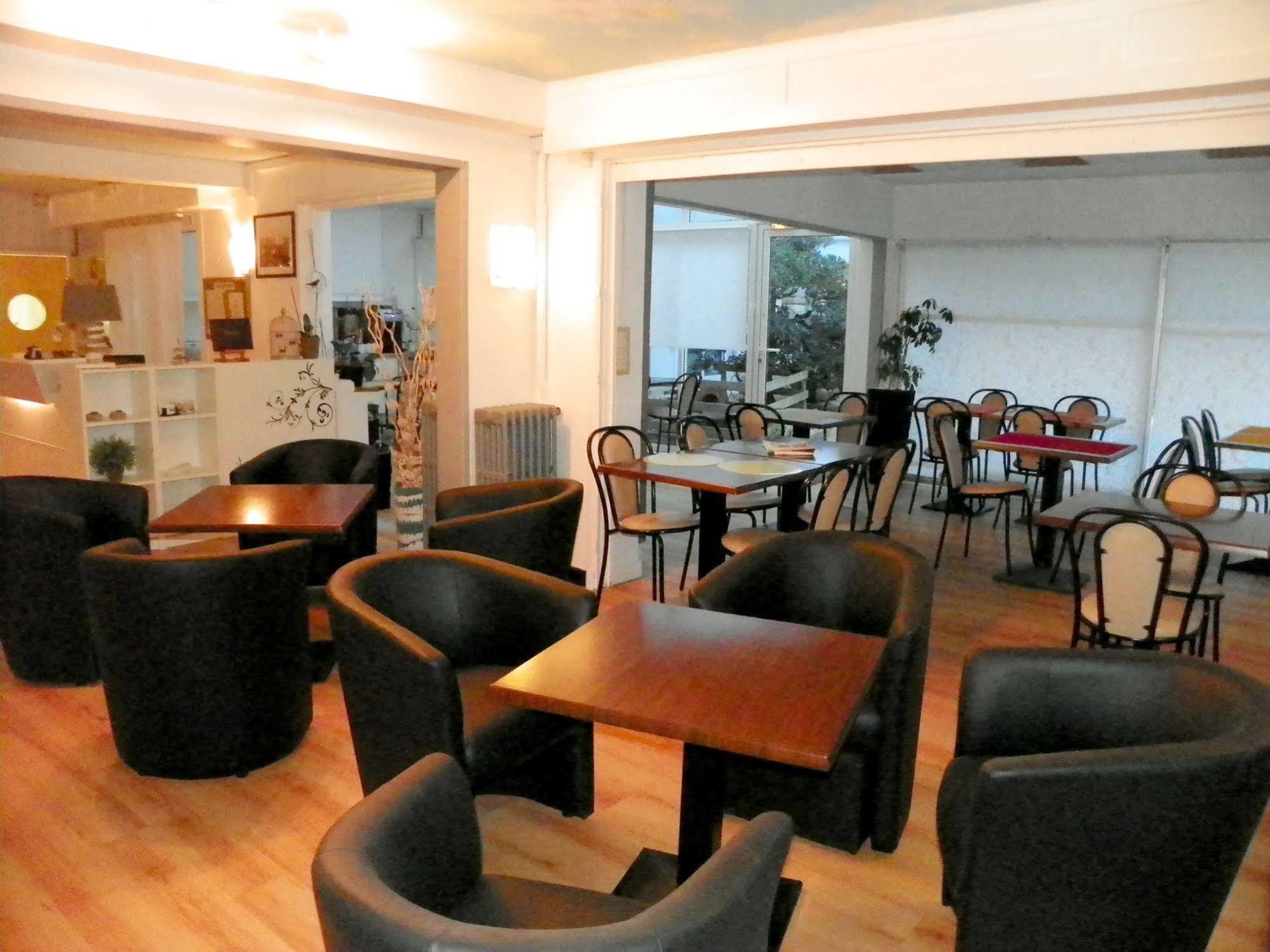 Hotel Colinette Saint-Georges-de-Didonne Exterior foto